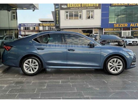 Sahibinden Skoda Octavia 1.5 e-Tec Premium 2021 Model 