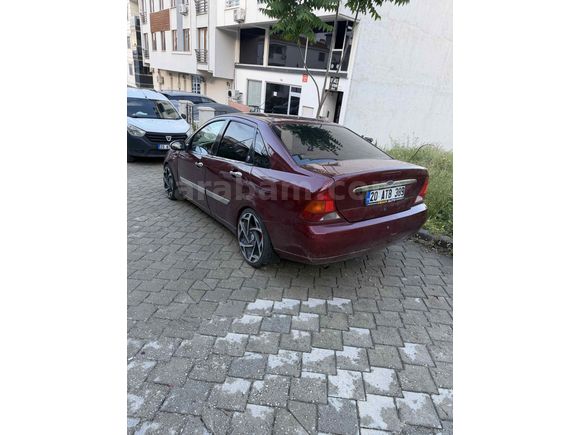 ACİL Sahibinden Ford Focus 1.6 Ghia 2000 Model 