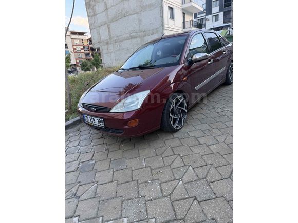 ACİL Sahibinden Ford Focus 1.6 Ghia 2000 Model 