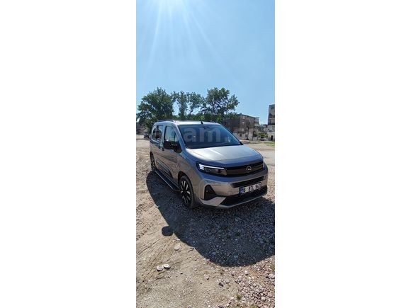 Sahibinden Opel Combo 1.5 CDTI Ultimate 2025 Model Temiz Aile Arabası
