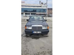 Sahibinden Mercedes - Benz E 200 1989 Model  142.000 km Siyah