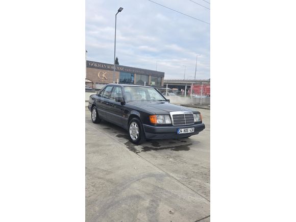 Sahibinden Mercedes - Benz E 200 1989 Model  148.000 km Siyah