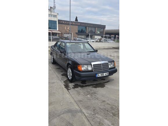 Sahibinden Mercedes - Benz E 200 1989 Model  148.000 km Siyah