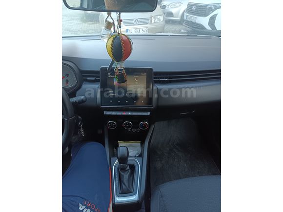 Sahibinden Renault Clio 1.0 TCe Touch 2021 Model İstanbul