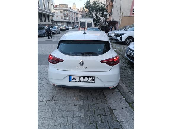 Sahibinden Renault Clio 1.0 TCe Touch 2021 Model İstanbul