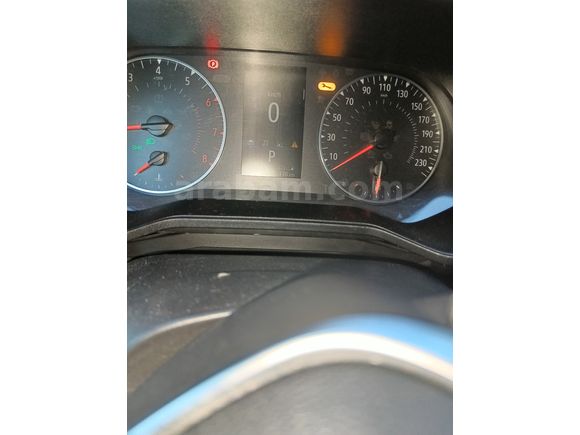 Sahibinden Renault Clio 1.0 TCe Touch 2021 Model İstanbul