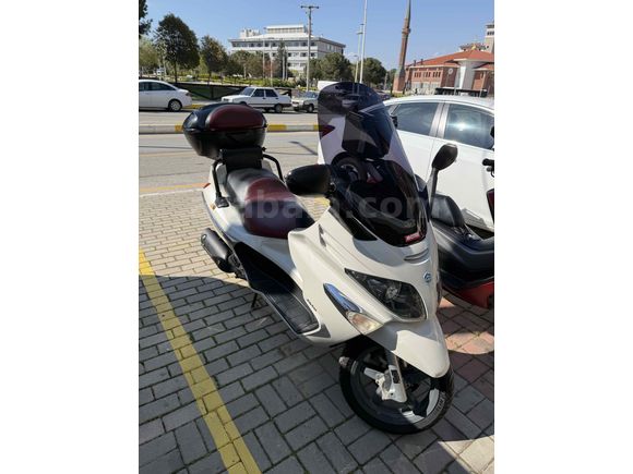 Sahibinden Piaggio X EVO 250 