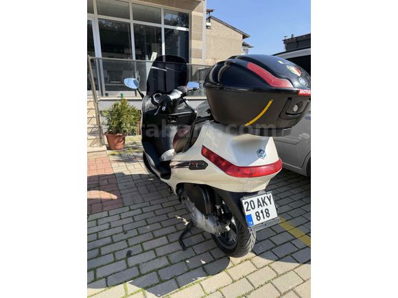 Sahibinden Piaggio X EVO 250 