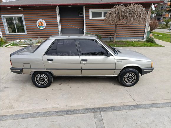 SAHİBİNDEN EMSALSİZ 1.SINIF RENAULT 9 GTL
