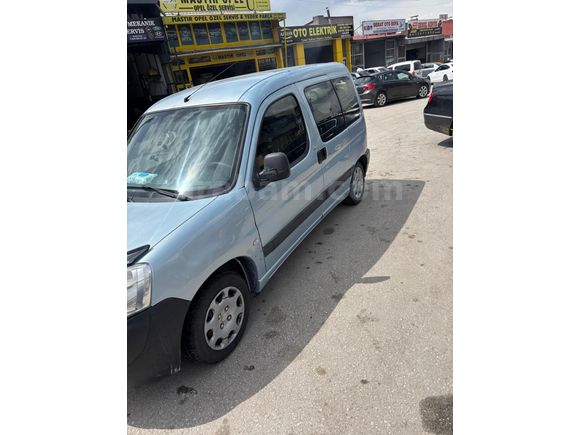 Sahibinden Peugeot Partner 1.9 D 2004 Model