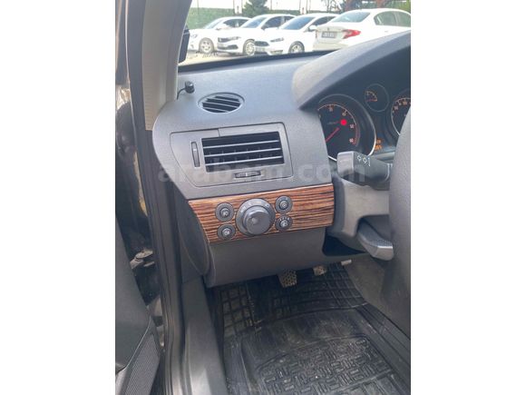 Sahibinden Opel Astra 1.3 CDTI Cosmo 2008 Model  hatasiz. Boyasız  