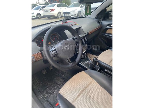 Sahibinden Opel Astra 1.3 CDTI Cosmo 2008 Model  hatasiz. Boyasız  