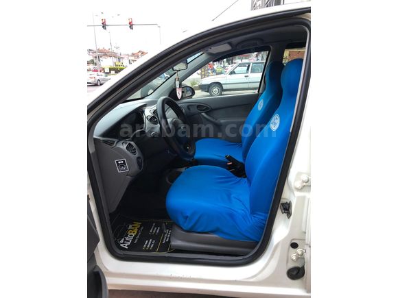 Galeriden Ford Focus 1.6 Ambiente 2000 Model Samsun
