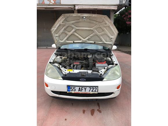 Galeriden Ford Focus 1.6 Ambiente 2000 Model Samsun