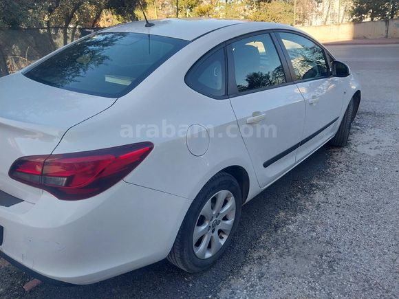 Sahibinden (45.500 km) Opel Astra 1.6 Edition Plus 2018 Model