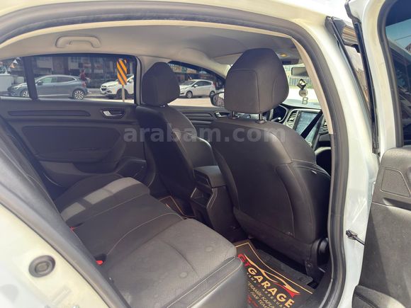 Sahibinden Renault Megane 1.5 Blue DCI Icon 2020 Model