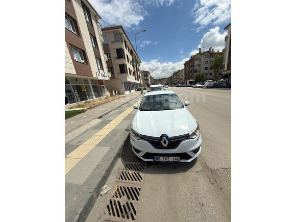 Sahibinden Renault Megane 1.5 Blue DCI Icon 2020 Model