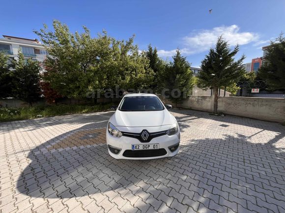 Sahibinden Renault Fluence 1.5 dCi Joy 2013 Model  195.000 km Beyaz