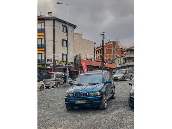 Sahibinden BMW X5 44 2000 Model  350.000 km Mavi