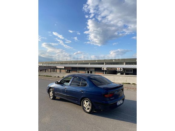 klimalı bakımlı aile aracı Sahibinden Renault Megane 1