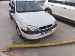 Sahibinden Ford Fiesta 1.25 klimalı buz gibi yapiyor 2001 Model