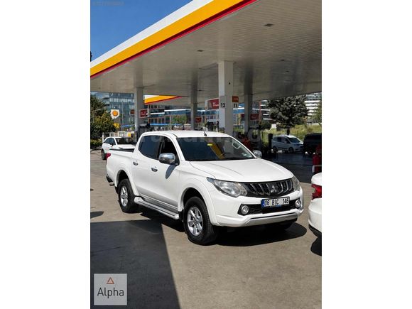 2019 Çıkışlı 4*4 Otomatik 160000km Mıtsubishi L200
