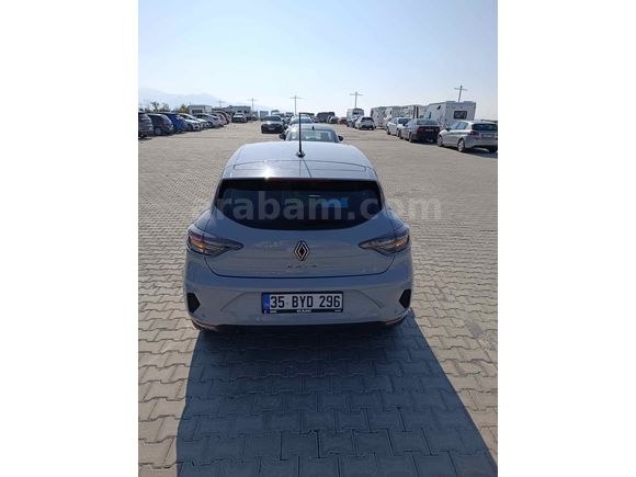 Sahibinden Renault Clio 1.0 TCe Evolution  2024 Ocak çıkışlı 