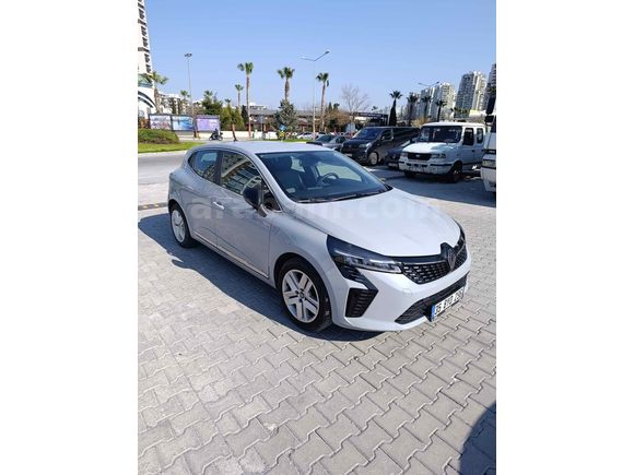 Sahibinden Renault Clio 1.0 TCe Evolution  2024 Ocak çıkışlı 
