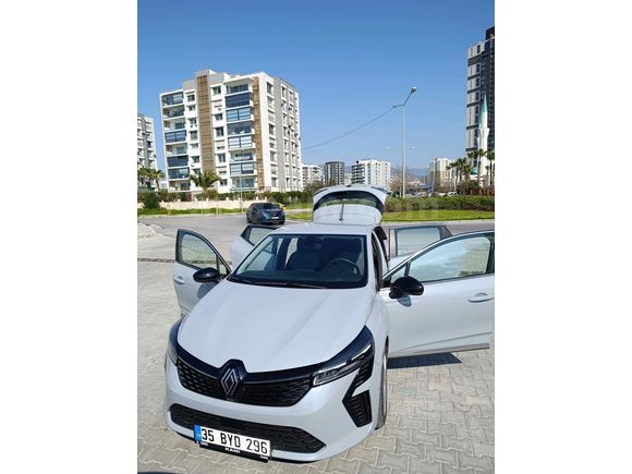 Sahibinden Renault Clio 1.0 TCe Evolution  2024 Ocak çıkışlı 