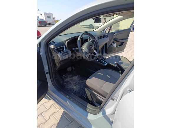 Sahibinden Renault Clio 1.0 TCe Evolution  2024 Ocak çıkışlı 
