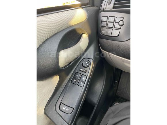 Sahibinden Fiat Stilo 1.4 Active 2006 Model 179000KM
 