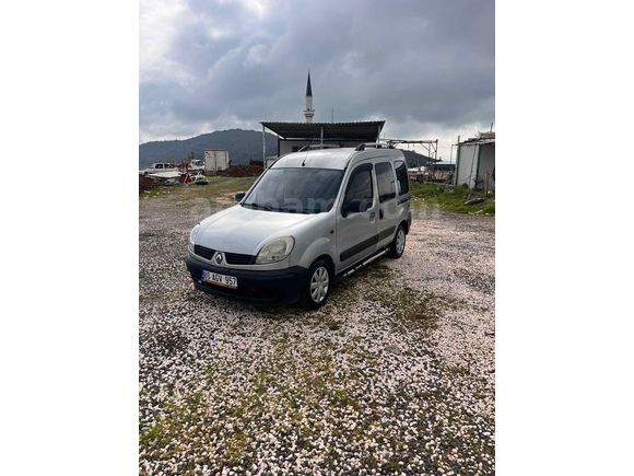 Galeriden Renault Kangoo 1.9 D 2003 Model Gaziantep