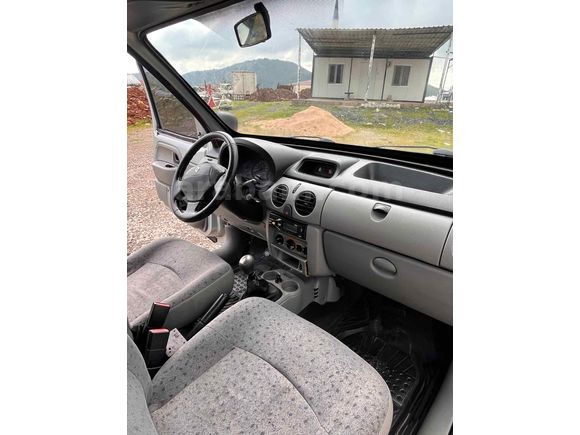 Galeriden Renault Kangoo 1.9 D 2003 Model Gaziantep