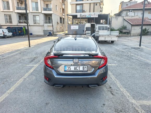 Sahibinden Honda Civic 1.6i VTEC Eco Executive 2018 Model