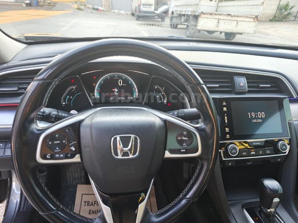 Sahibinden Honda Civic 1.6i VTEC Eco Executive 2018 Model