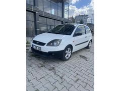 Sahibinden Ford Fiesta 1.4 TDCi Comfort van 2006 Model Beyaz makyajlı kasadır