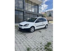 Sahibinden Ford Fiesta 1.4 TDCi Comfort Van 2006 Model makyajlı kasadır