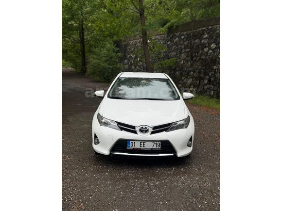 Galeriden Toyota Auris 1.6 Active 2013 Model Adana