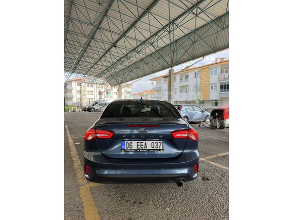Sahibinden Ford Focus 1.5 ecoblue Titanium X 2023 Model  86.200 km Mavi