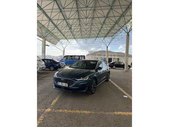 Sahibinden Ford Focus 1.5 ecoblue Titanium X 2023 Model  86.200 km Mavi
