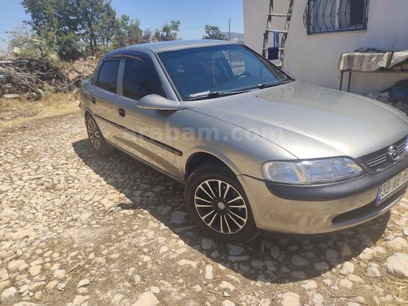 Sahibinden Opel Vectra 1.6 GL 1997 Model 