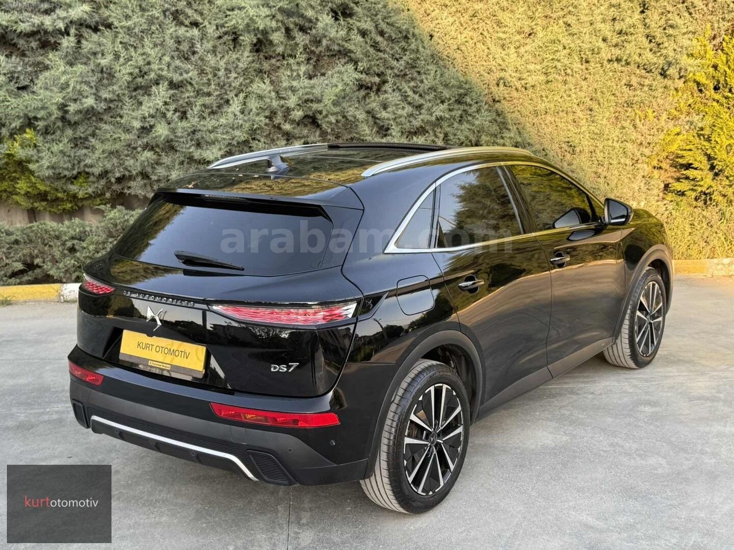 KURT OTOMOTİV' DEN DÜŞÜK KM FUL+FUL CAM TAVAN DS OUTOMOBİLES 2