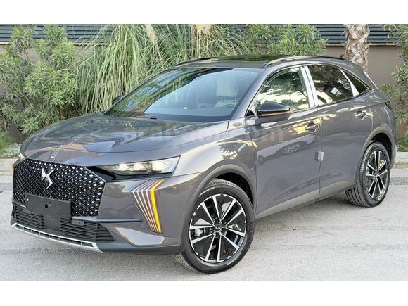 2025 DS7 1.5BLUEHDI ETOİLE FULL SOĞUTMA/MASAJ/ %20 FATURA