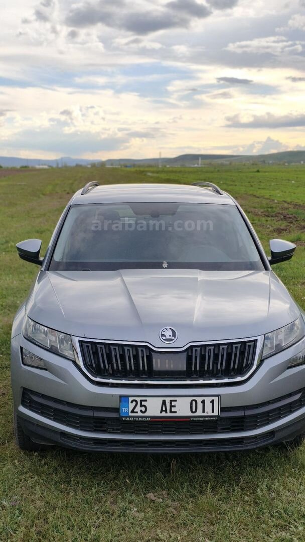 Servis bakımlı.kaza darbe boya değişen yok 1