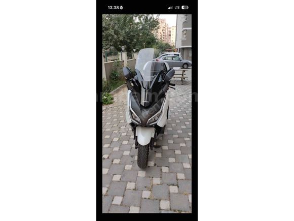 2024 model 5000 km hatasız   Forza çantalı 
