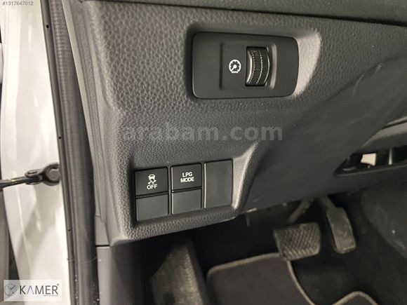KAMER DEN 2024 HONDA CİVİC 1.5VTEC ECO EXECUTİVE PLUS BENZİN-LPG