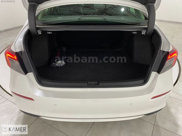 KAMER DEN 2024 HONDA CİVİC 1.5VTEC ECO EXECUTİVE PLUS BENZİN-LPG