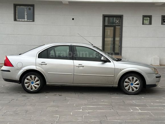 Sahibinden Ford Mondeo 2.0 Ghia 2005 Model 