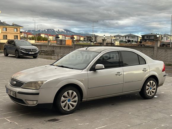 Sahibinden Ford Mondeo 2.0 Ghia 2005 Model 
