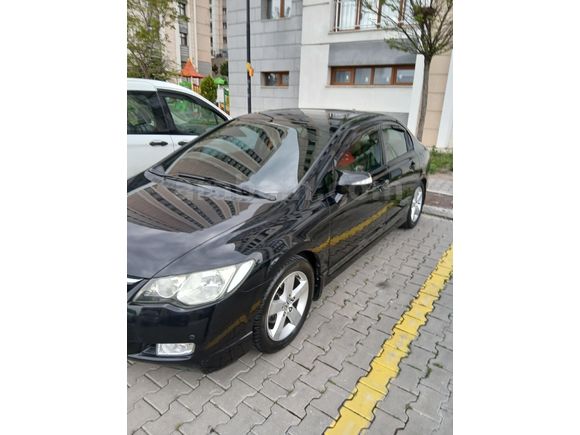 Sahibinden Honda Civic 1.6i VTEC Elegance 2009 Model